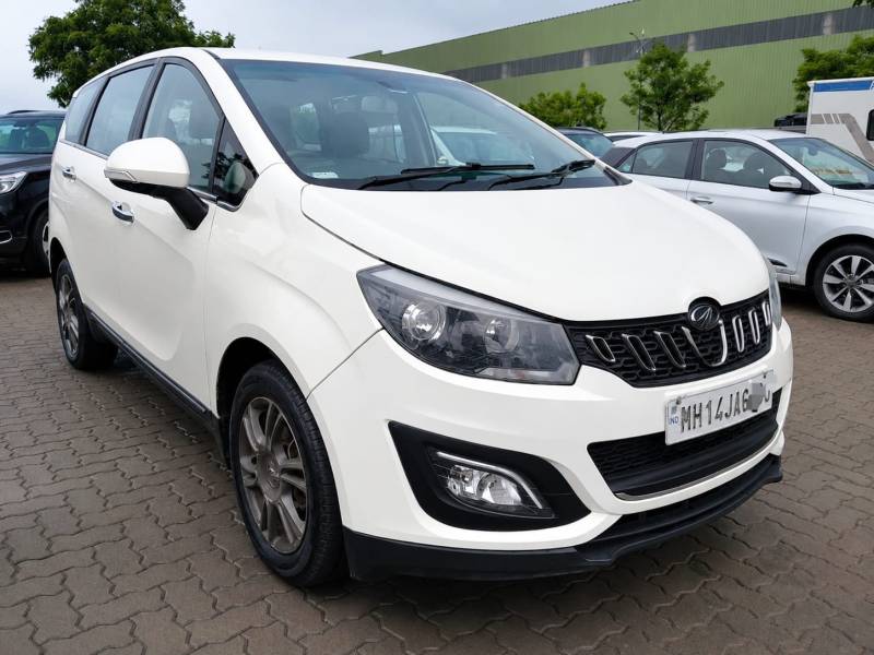 Mahindra Marazzo M8 7 STR