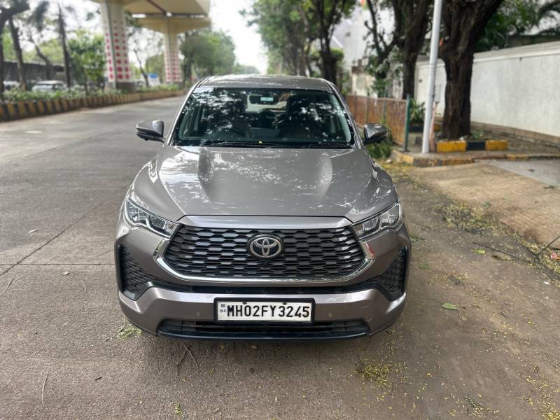 Toyota Innova Hycross VX Hybrid 7 STR