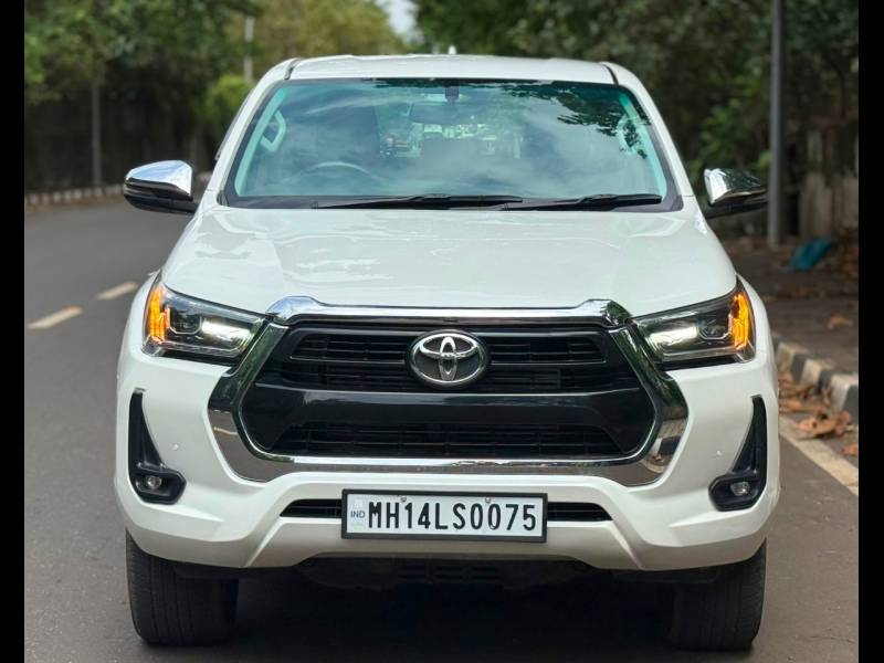 Toyota Hilux High 4X4 AT