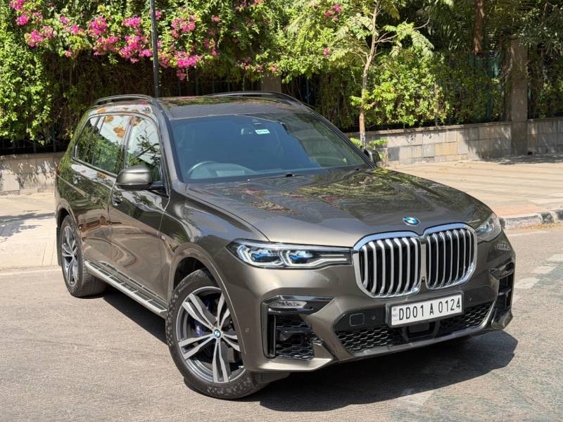 BMW X7 xDrive40i M Sport (Petrol)