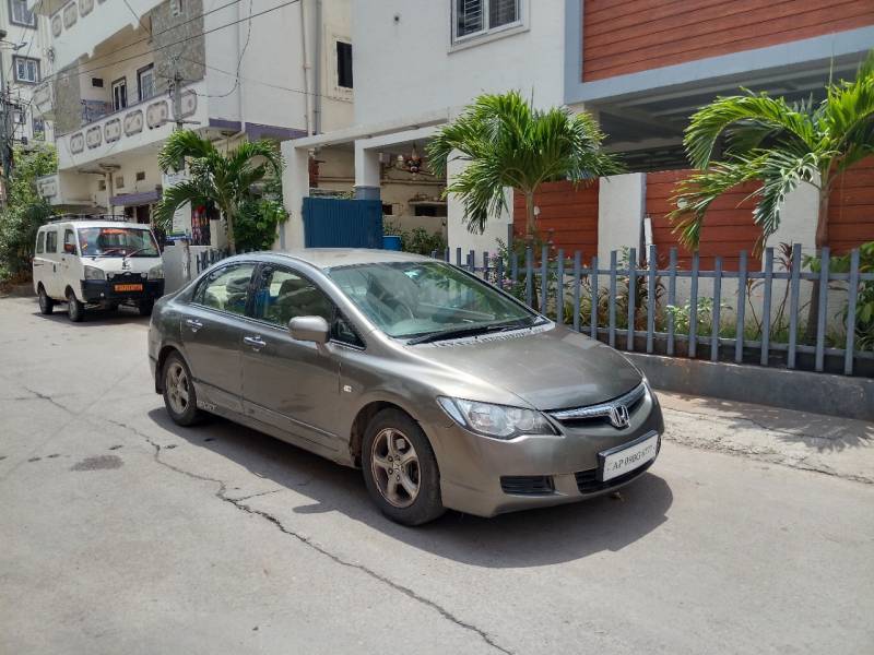 Honda Civic 1.8S AT