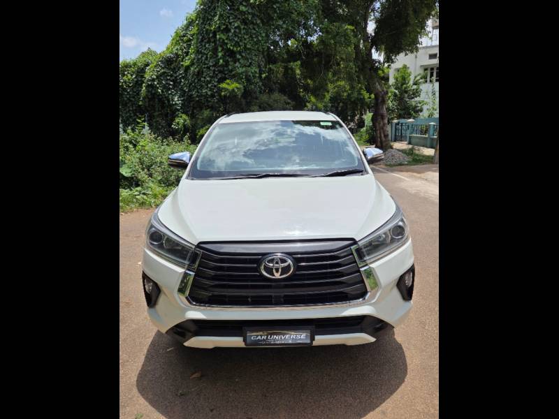 Toyota Innova Crysta 2.4 Z 7 STR