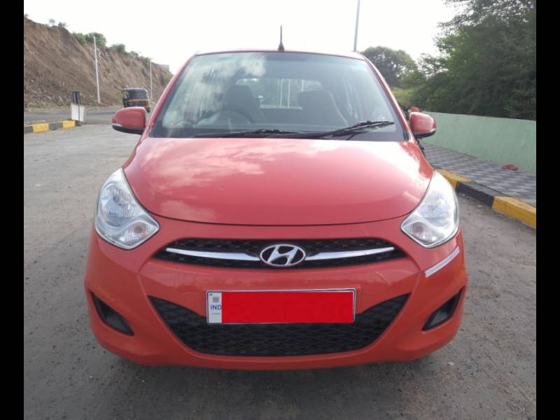 Hyundai i10 Sportz 1.2 AT