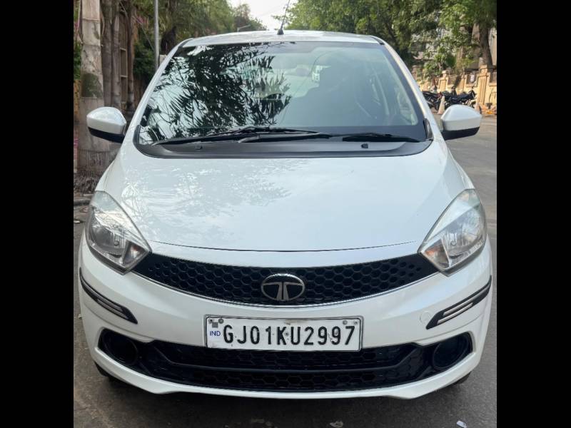 Tata Tiago Revotron XT (O)