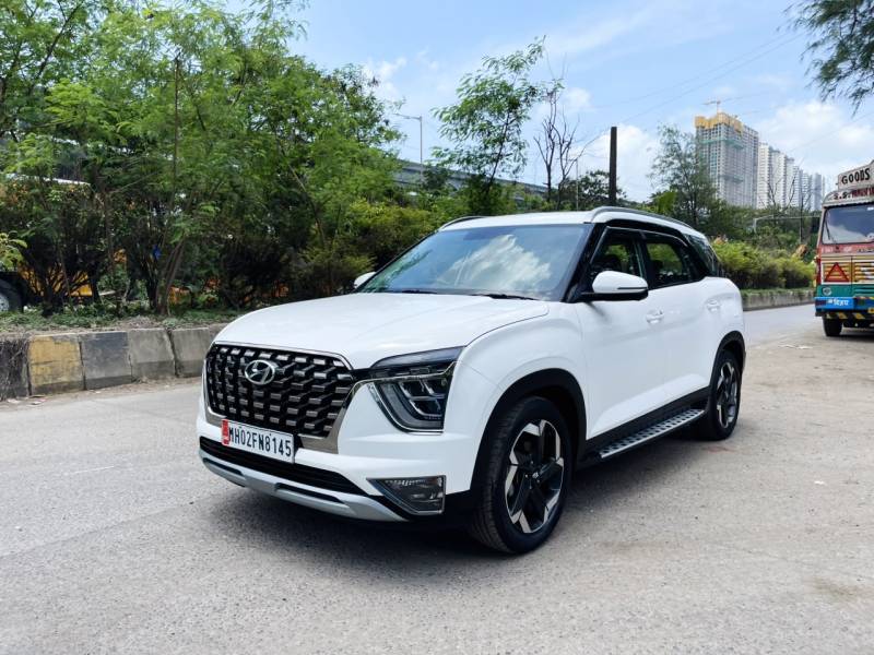 Hyundai Alcazar Platinum (O) 6 STR 2.0 Petrol AT