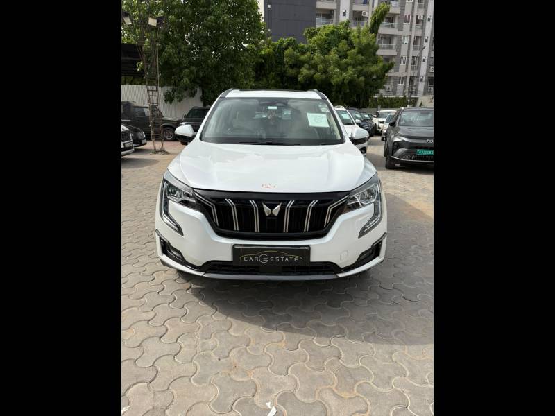 Mahindra XUV700 AX 7 Diesel AT AWD 7 STR