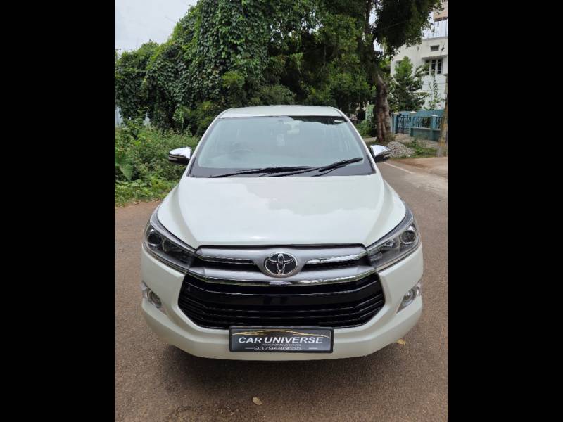 Toyota Innova Crysta 2.8 ZX AT 7 STR