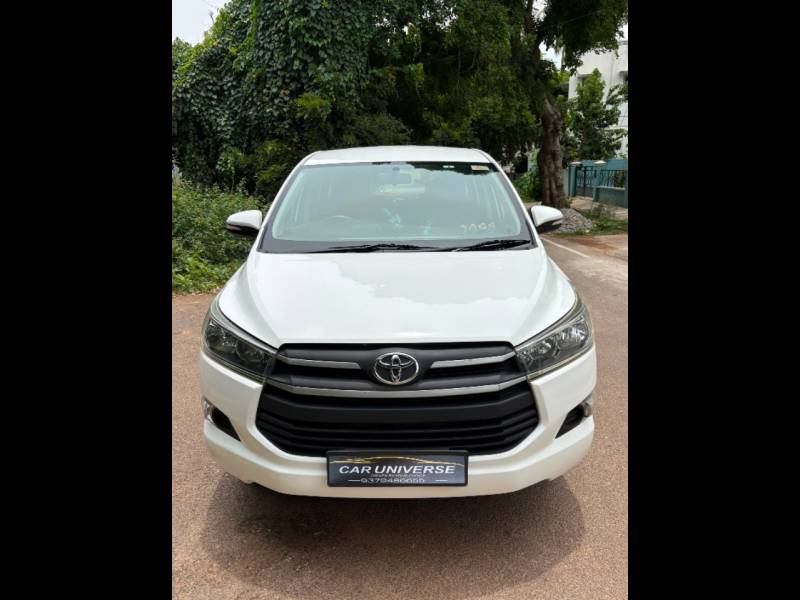 Toyota Innova Crysta 2.4 GX 7 STR