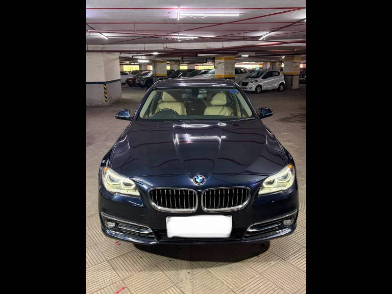 BMW 5 Series 520i Luxury Line