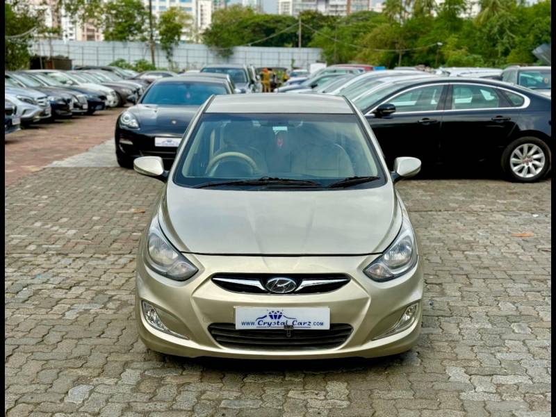 Hyundai Verna Fluidic 1.6 CRDI SX Opt