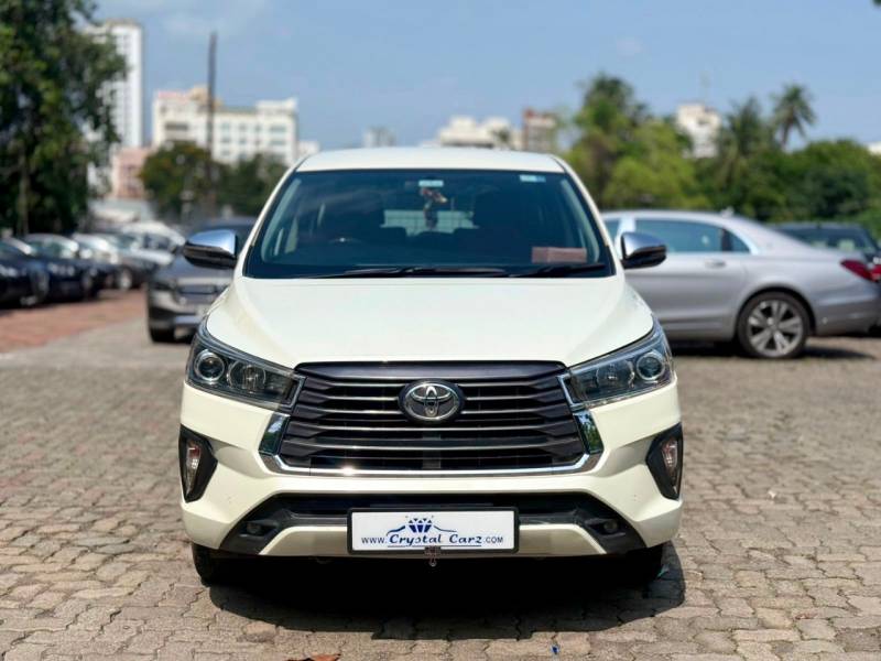 Toyota Innova Crysta 2.4 ZX AT 7 STR