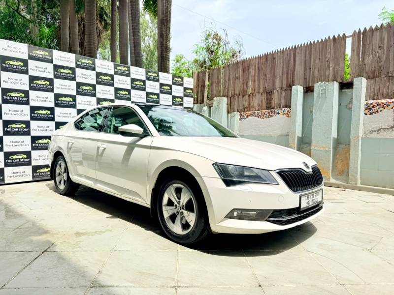 Skoda Superb Style TSI AT