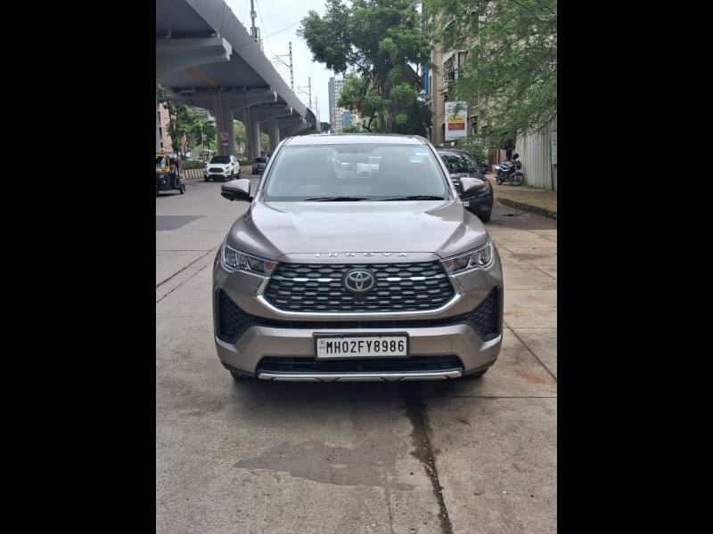 Toyota Innova Hycross VX Hybrid 7 STR
