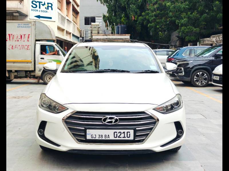 Hyundai Elantra 1.6 SX (O) AT