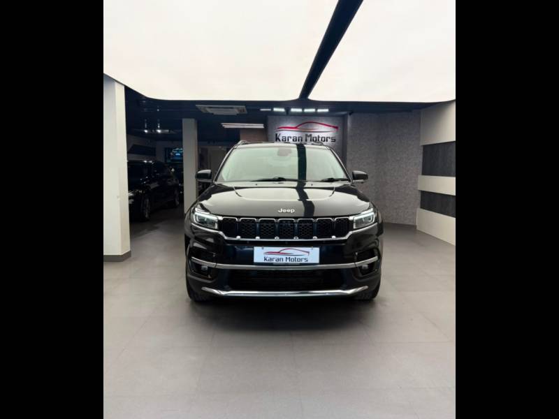 Jeep Meridian Limited (O) 4X2 AT