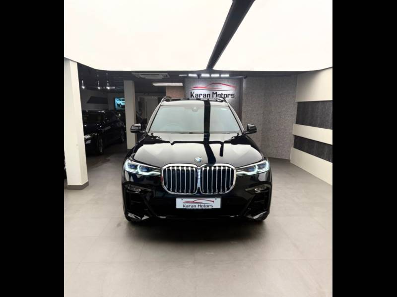 BMW X7 xDrive40i M Sport (Petrol)