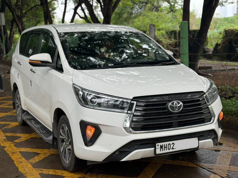 Toyota Innova Crysta VX 2.4 7 STR
