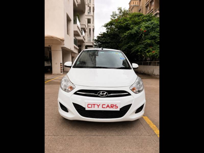 Hyundai i10 Sportz 1.2 AT