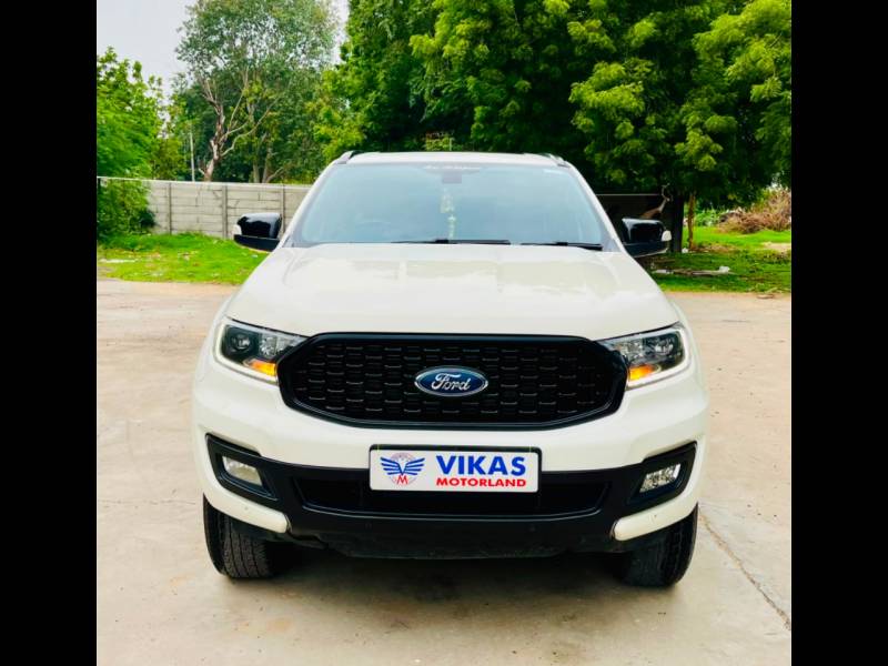 Ford Endeavour Titanium Plus 2.0 4x4 AT