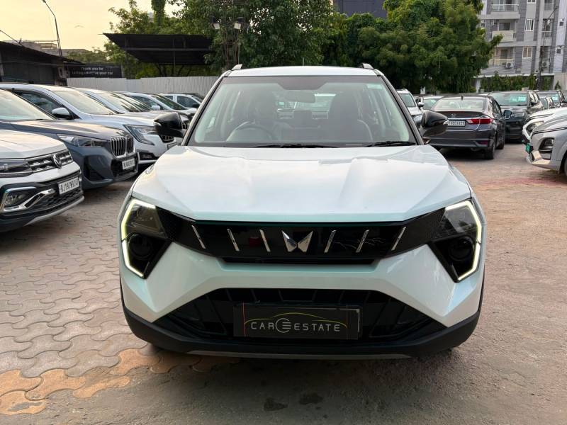 Mahindra XUV 3XO AX5 1.2 L Petrol