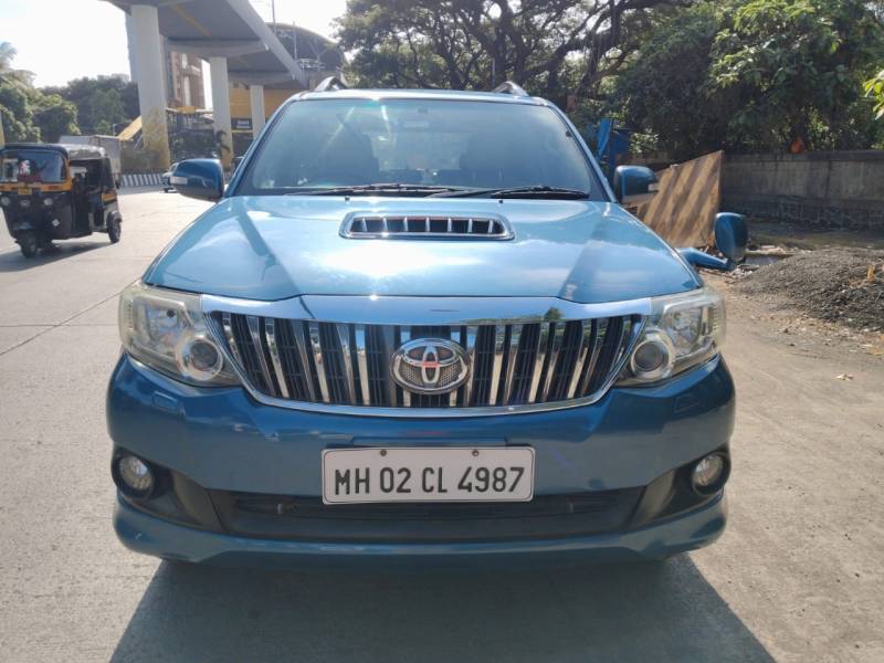 Toyota Fortuner 3.0 4x4 AT