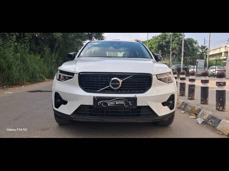 Volvo XC40 B4 Ultimate