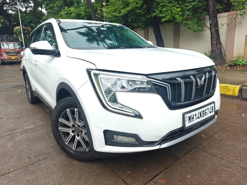 Mahindra XUV700 AX7 Luxury Pack Diesel AT 7 STR