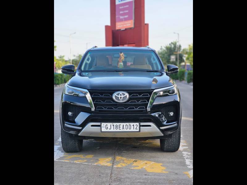Toyota Fortuner 4x2 2WD Diesel 2.8L Turbo Automatic