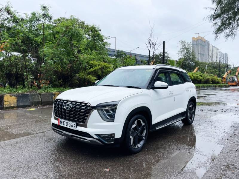 Hyundai Alcazar Platinum (O) 6 STR 1.5 Diesel AT