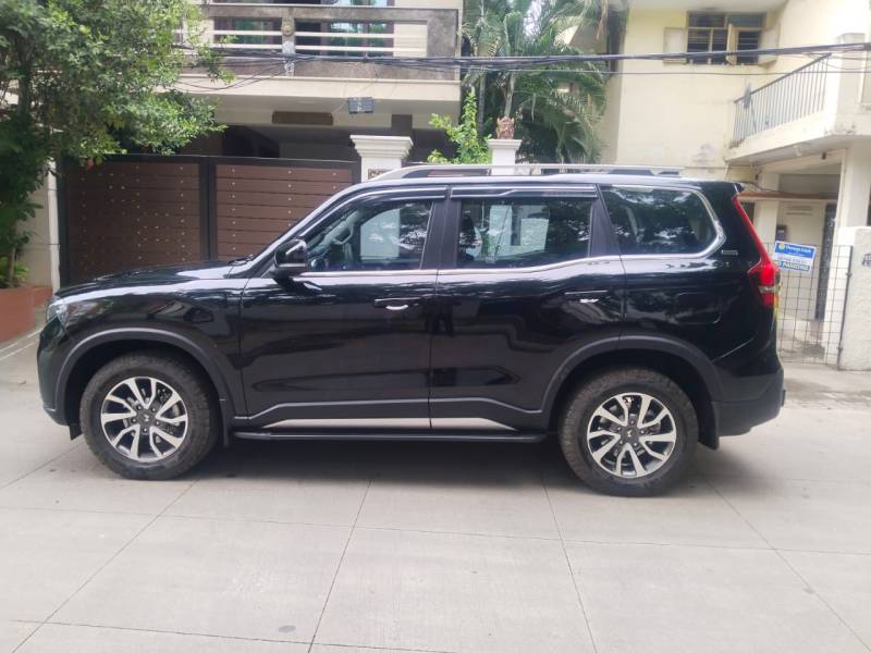 Mahindra Scorpio-N Z8 Diesel AT 2WD 7 STR