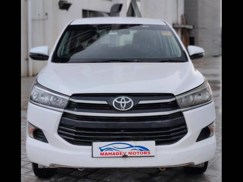 Toyota Innova Crysta 2.4 G 7 STR