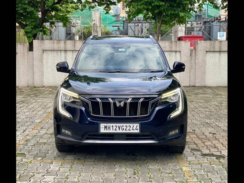 Mahindra XUV700 AX7 Luxury Pack Diesel AT AWD 7 STR