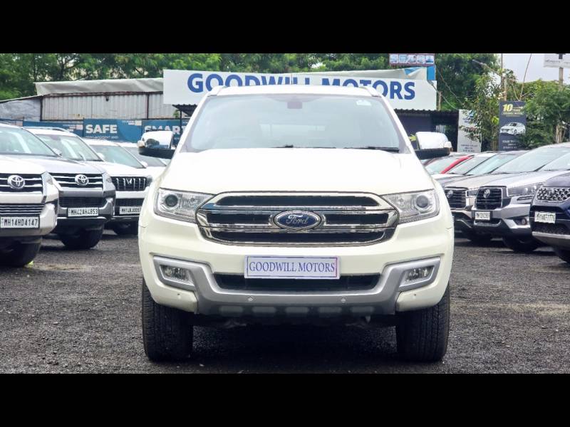 Ford Endeavour Titanium 3.2 4x4 AT