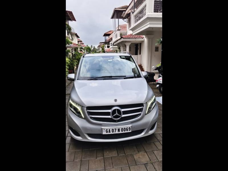 Mercedes Benz V-Class 220D