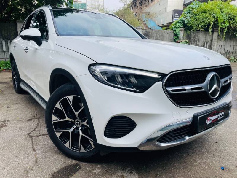 Mercedes Benz GLC 300 4MATIC
