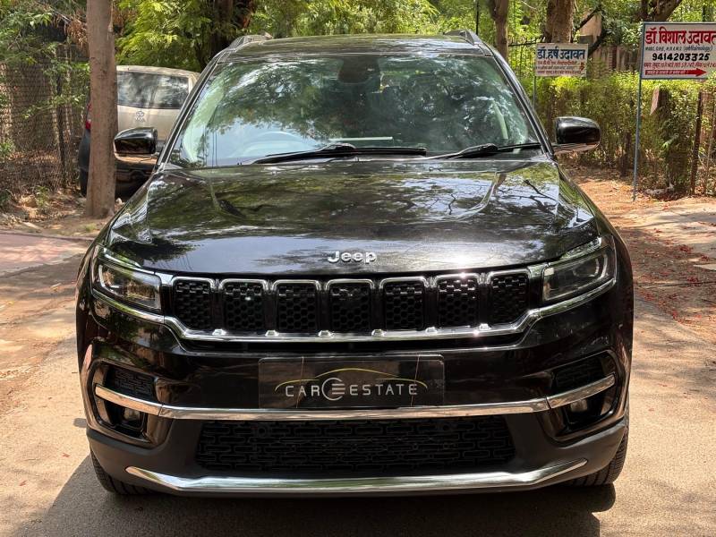 Jeep Meridian Limited (O) 4X2 AT