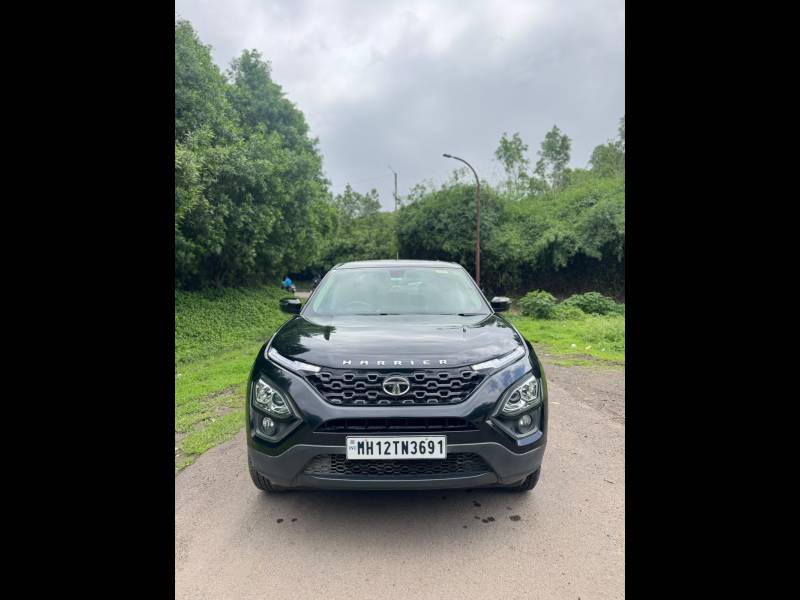 Tata Harrier XT Plus Dark Edition