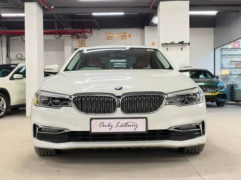 BMW 5 Series 520d Luxury Line