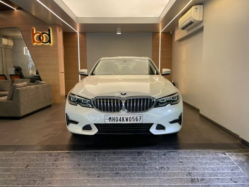 BMW 3 Series Gran Limousine 330Li Luxury Line
