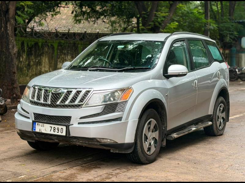 Mahindra XUV500 W6 FWD