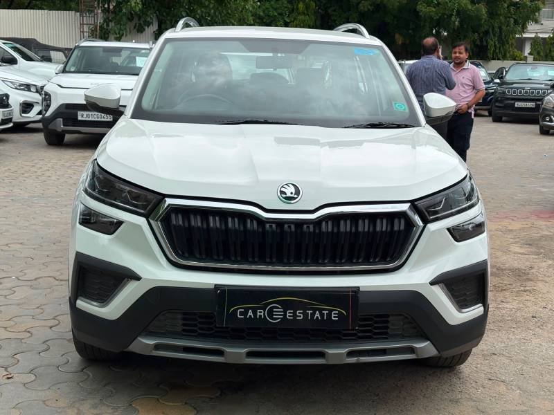 Skoda Kushaq Ambition 1.0L TSI MT