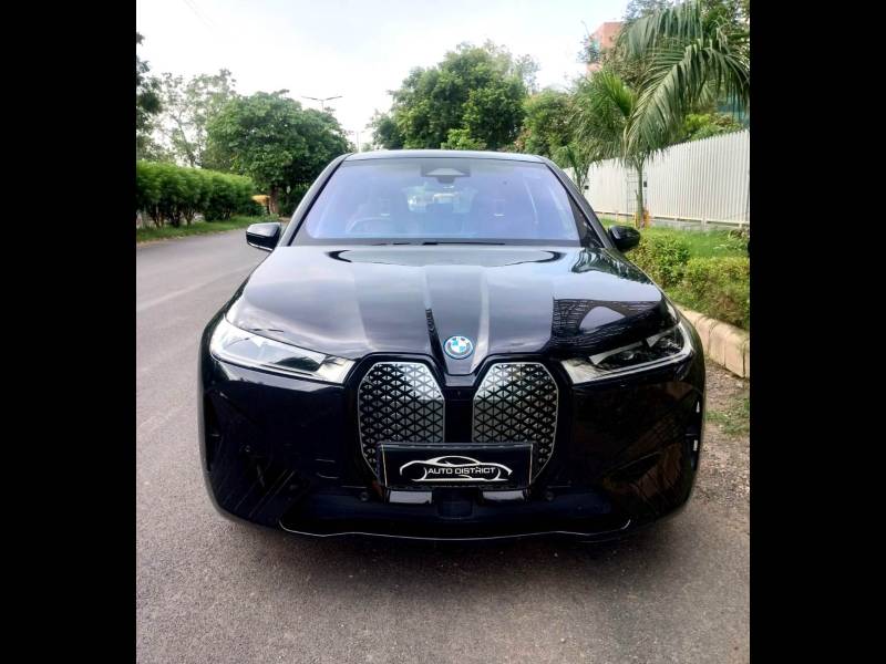 BMW iX xDrive 40