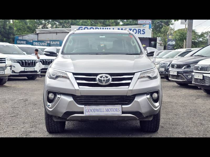 Toyota Fortuner 2.8 4x2 AT