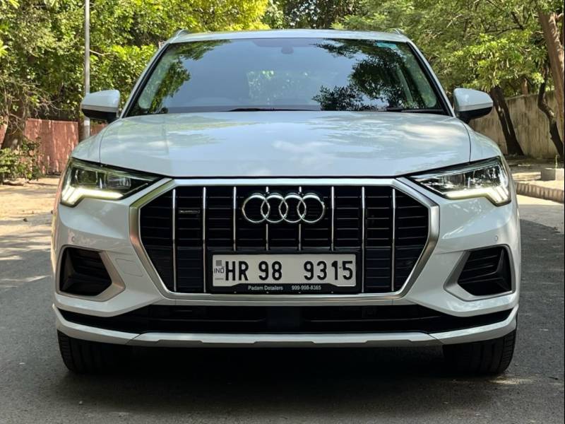 Audi Q3 40 TFSI Premium Plus