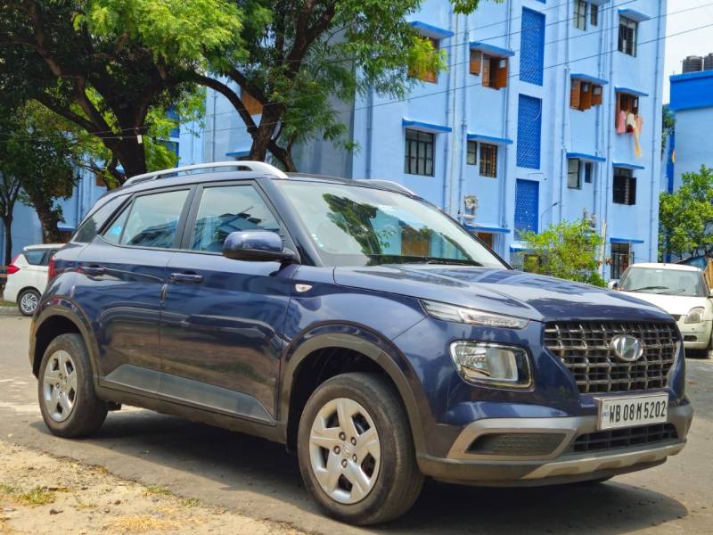 Hyundai Venue S 1.2 Petrol