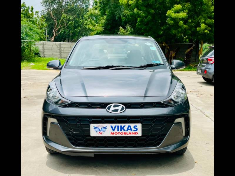 Hyundai Aura SX 1.2 CNG