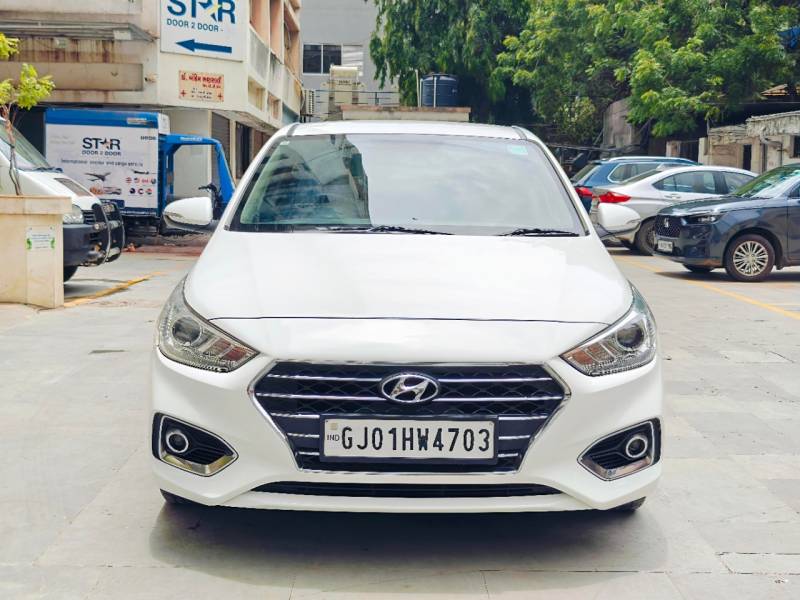 Hyundai Verna 1.6 CRDI SX