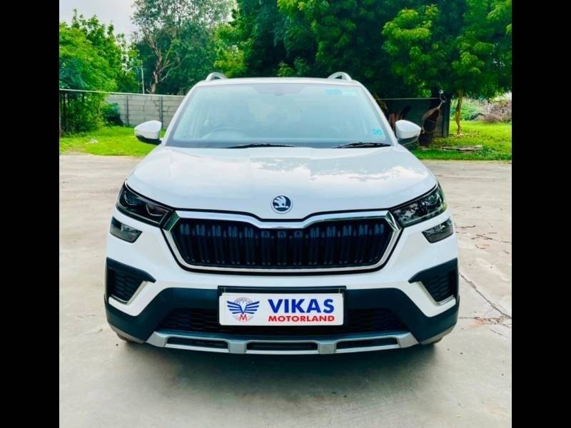 Skoda Kushaq Style 1.0L TSI MT