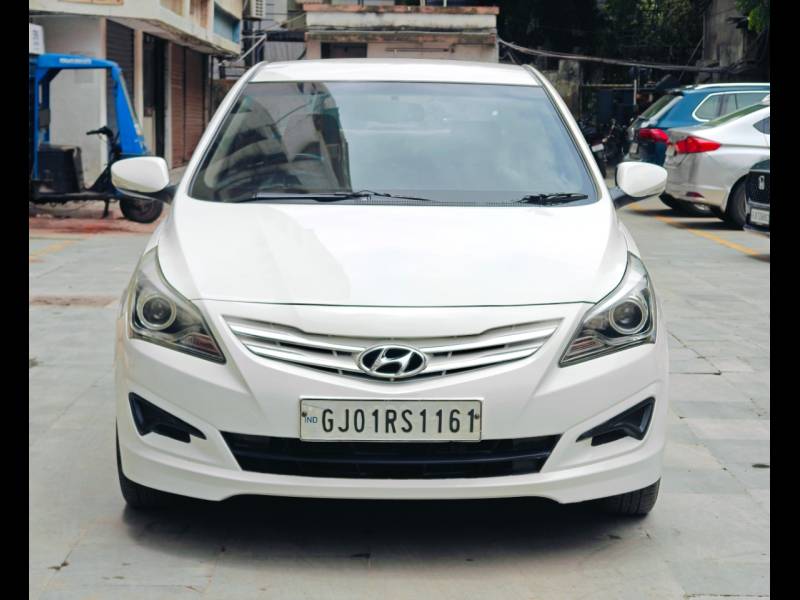 Hyundai Verna 1.6 CRDI S