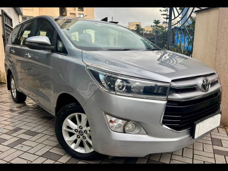 Toyota Innova Crysta 2.4 VX 7 STR